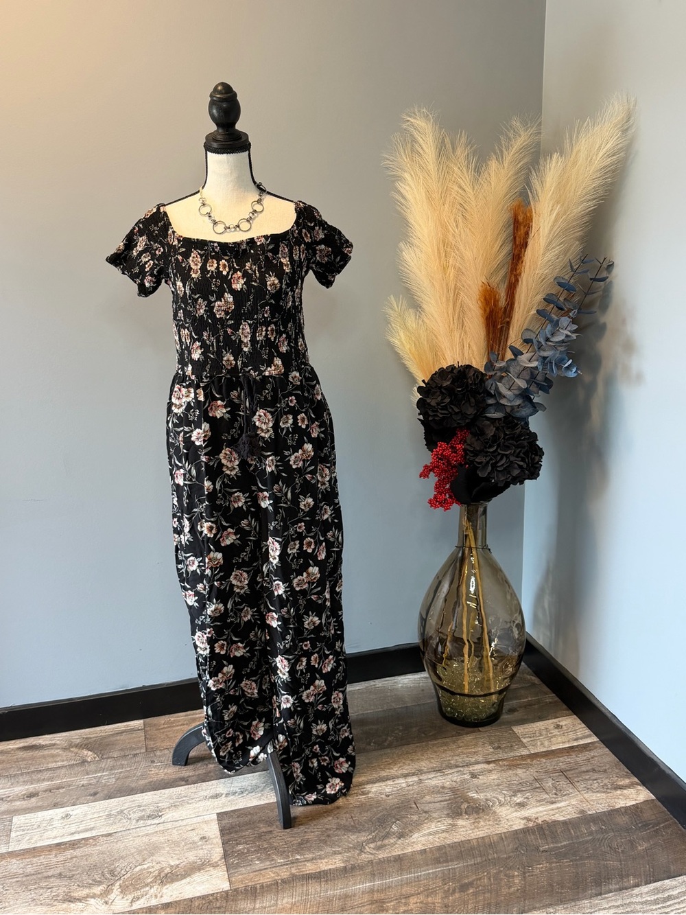 Xhilaration Black Floral Short-Sleeve Square-Neck Jumpsuit